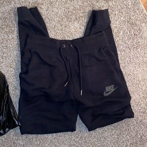 Woman’s Nike Joggers